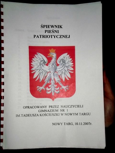 Gimnazjalny śpiewnik Fot. Anna Szopińska