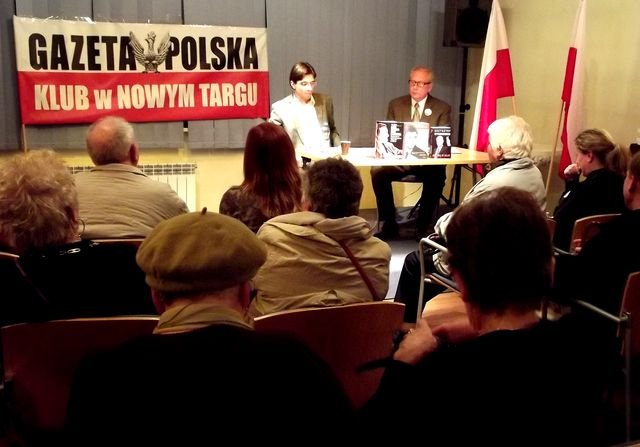 Ludzie byli ciekawi tych wypadków Fot. Anna Szopińska