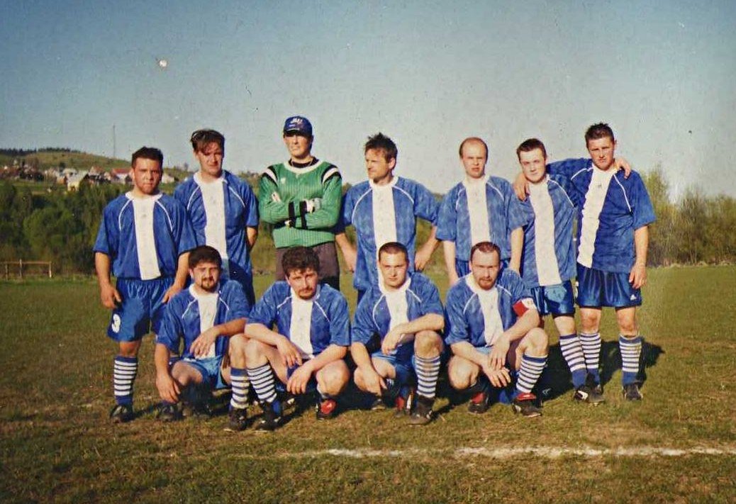 Bór Dębno 2001