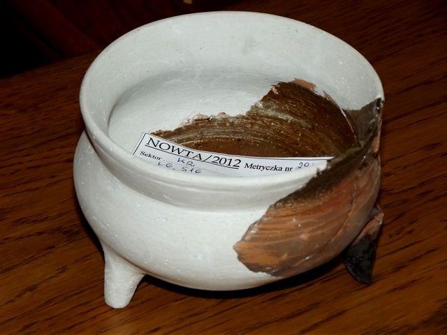 Zrekonstruowana czarka Fot. Anna Szopińska