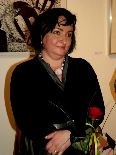 Autorka z różą Fot. Anna Szopińska