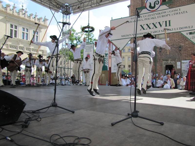 dznow15
