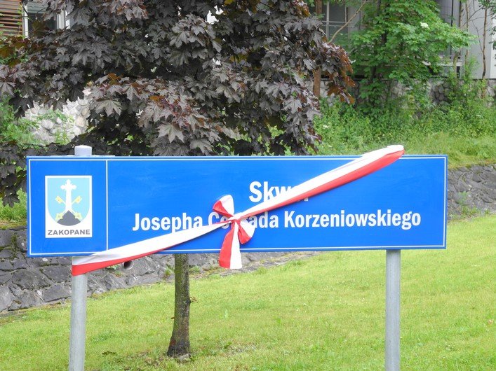 skwer j korzeniowskiego 001