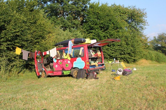 Ekipa w podróży fot. z archiwum Melanżbusa