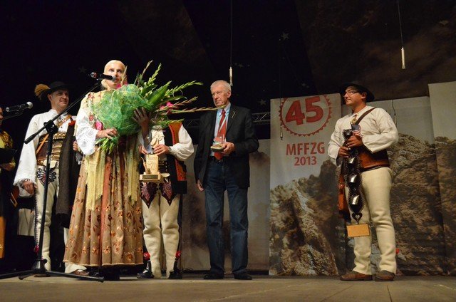 Z prawej Piotr Kohut z Koniakowa, baca Redyku Karpackiego 2013 fot. Anna Giżycka