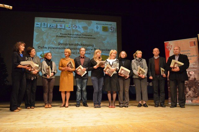 Nie zapomniano także o nauczycielach fot. Anna Giżycka