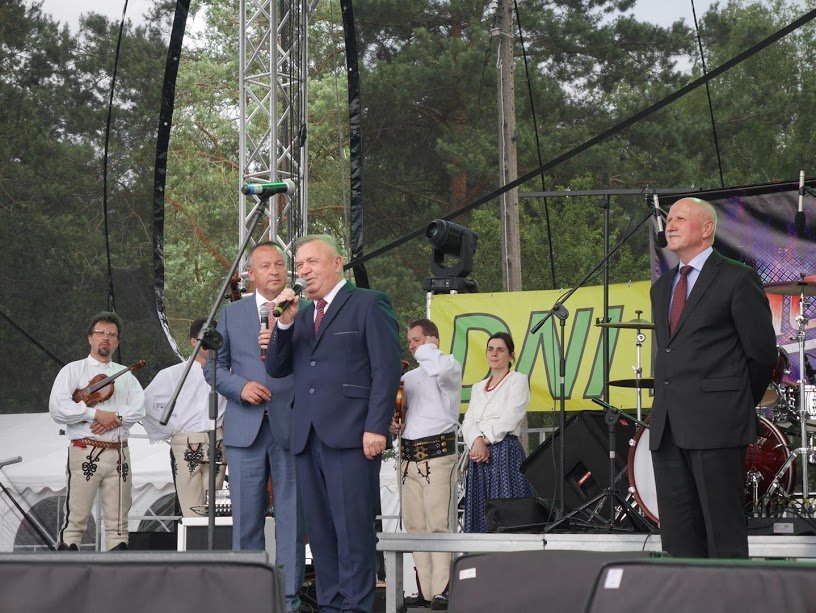 P1030454
