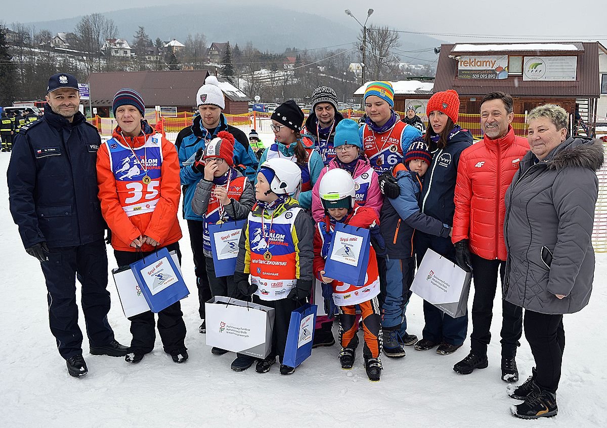 20180218policja narty01