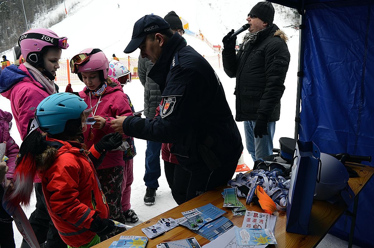20180218policja narty01